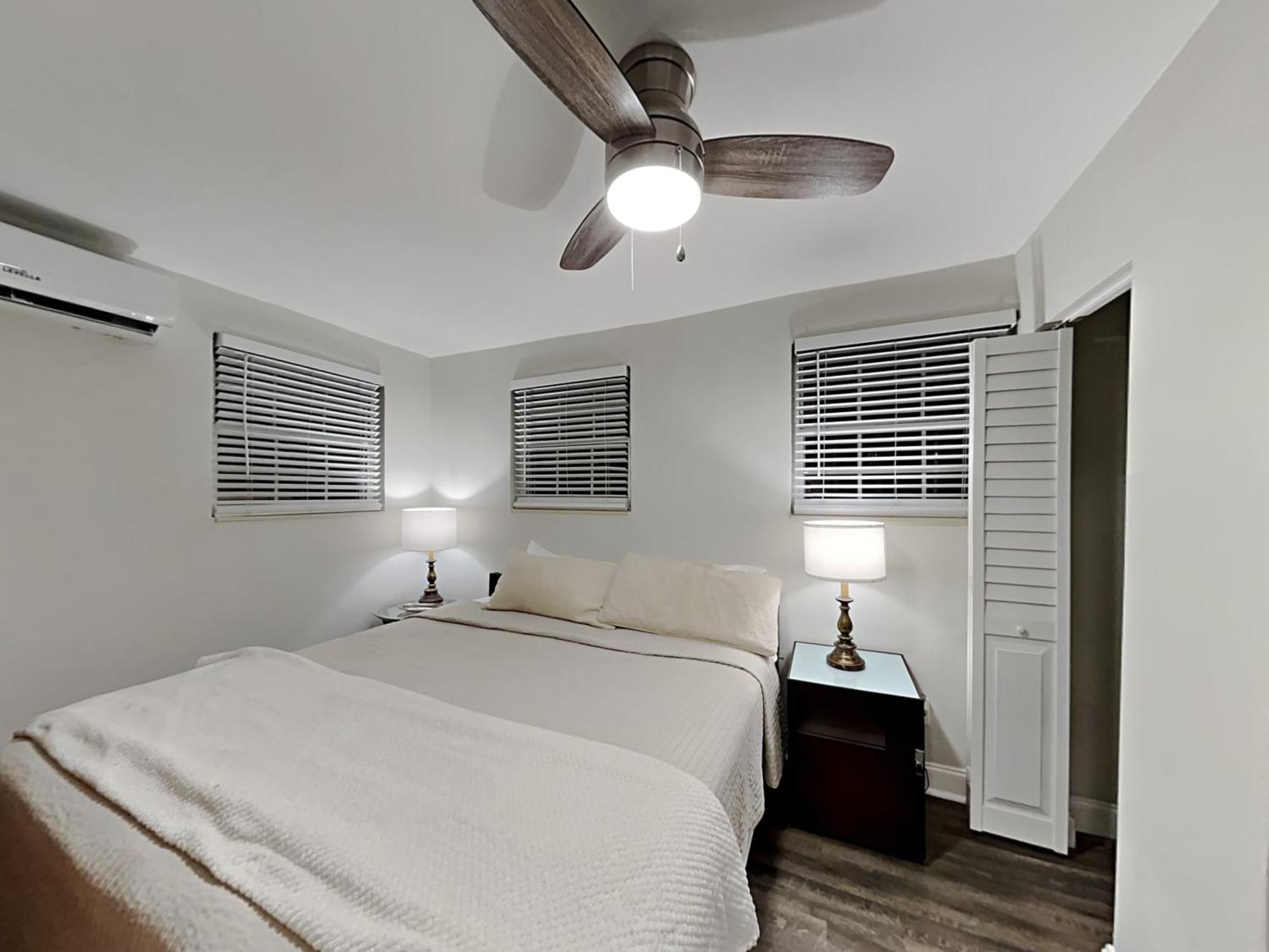 Private At Centrally Located With Free Parking Privatunterkunft Miami